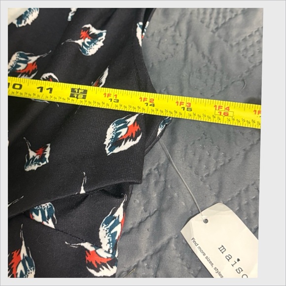 🏷️🪶 NWT Maison & Jules Feather Print Cross Front Dress Size Small - Picture 4 of 6